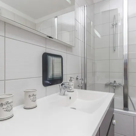 Sea View Apartman